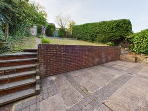 Photo 13- click for photo gallery